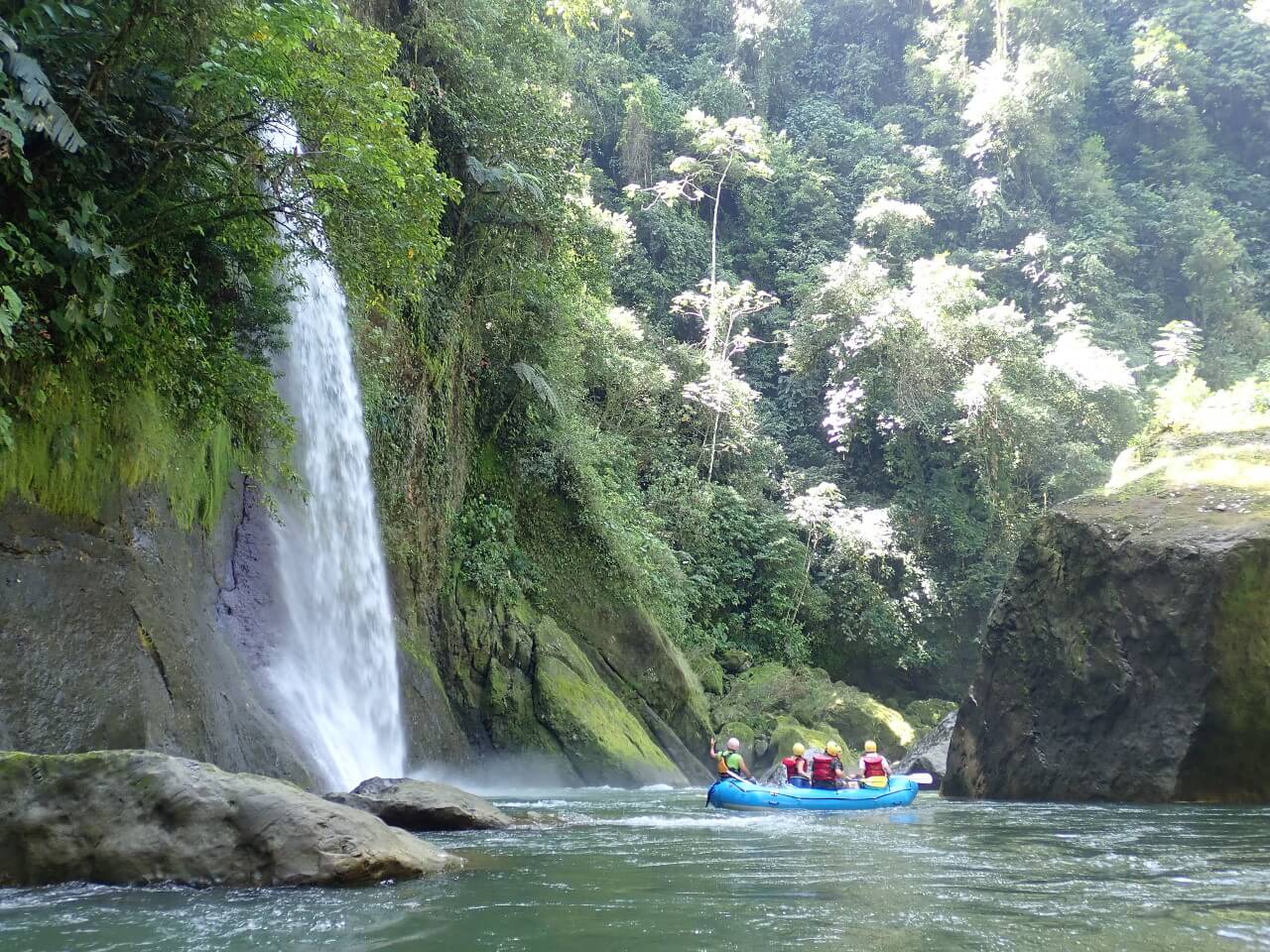 pacuare boat tour